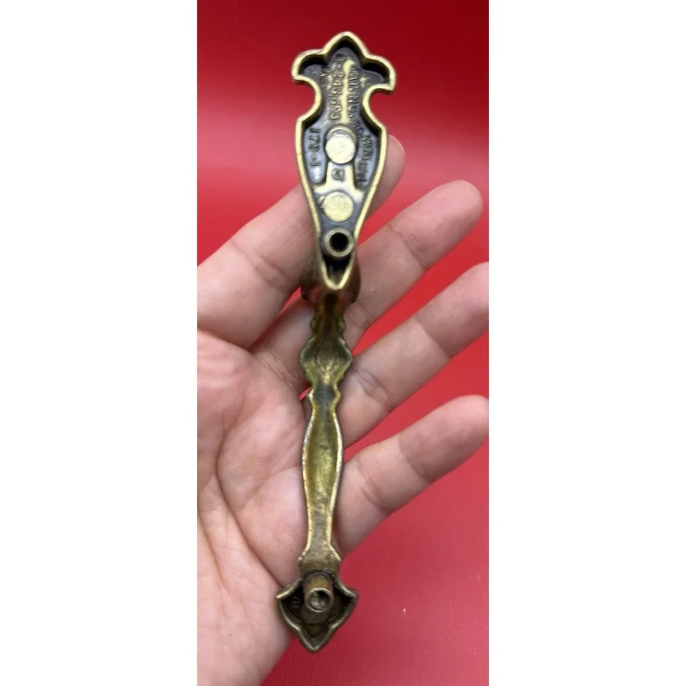 Amerock 179 Faux Keyhole Thumb Pull Handle Cabinet Door Dark Brass